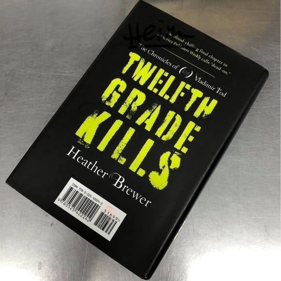 The Chronicles of Vladimir Tod: Twelfth Grade Kills by: Heather Brewer, Hardback - Picture 5 of 6